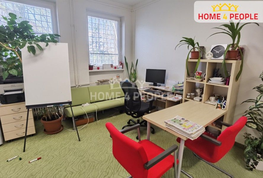 Obchodní prostory · 42 m² · Em. Zahrádky 851, Kladno Rozdělov - 3