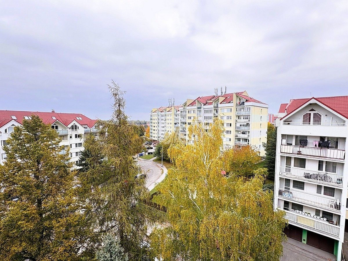 Pronájem byt 3+kk - Žiželická, Praha 9 - Újezd nad Lesy, 68 m² - 5