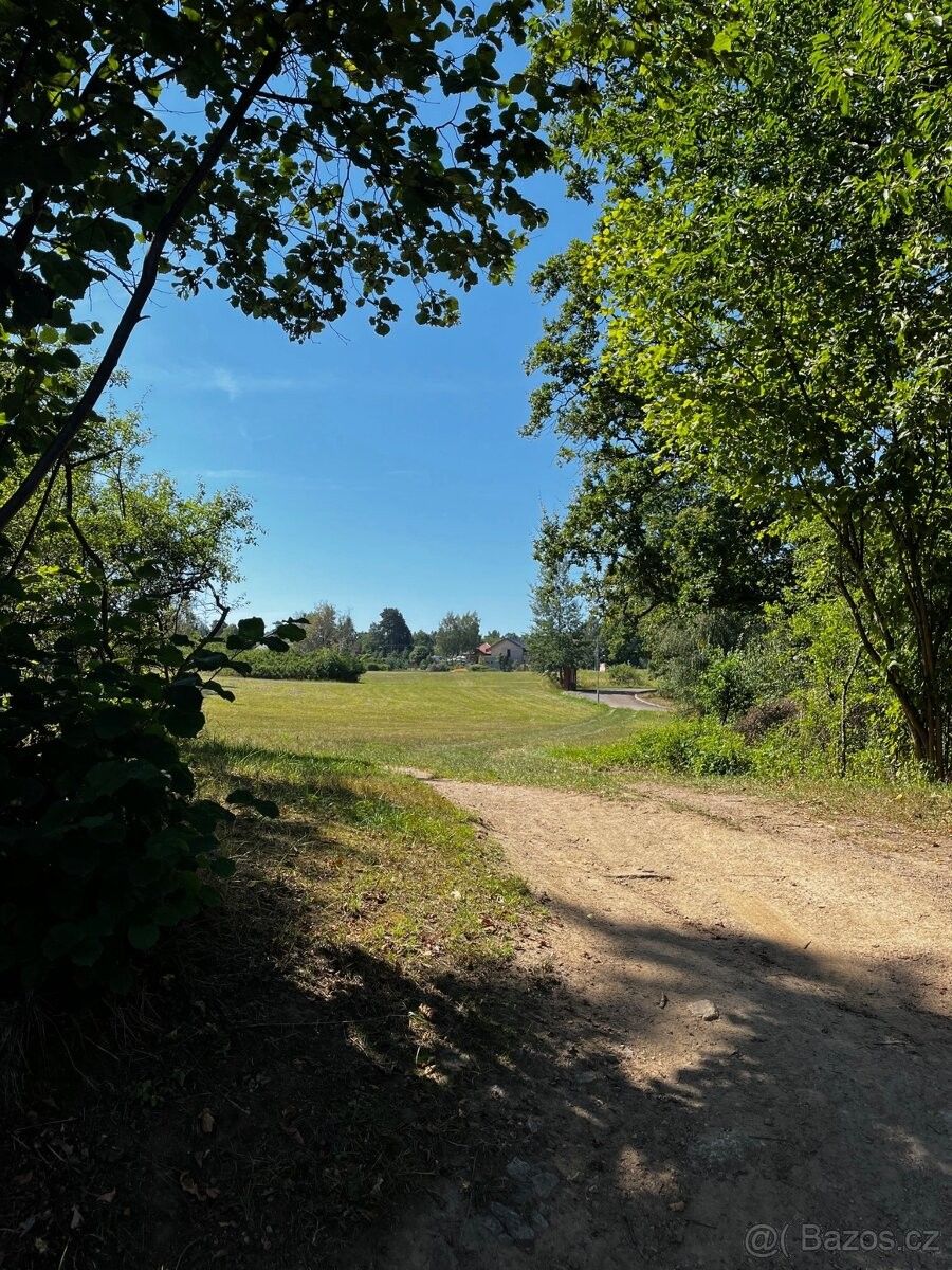 Prodej chata - Kamenice, 251 68