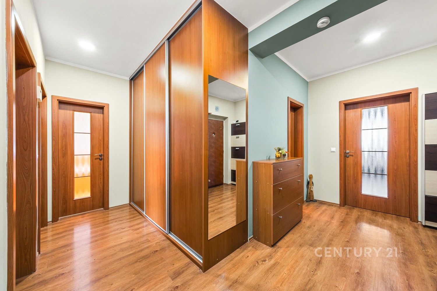 Prodej byt 3+kk - Zbuzany, okres Praha-západ, Středočeský kraj, 110 m² - 5