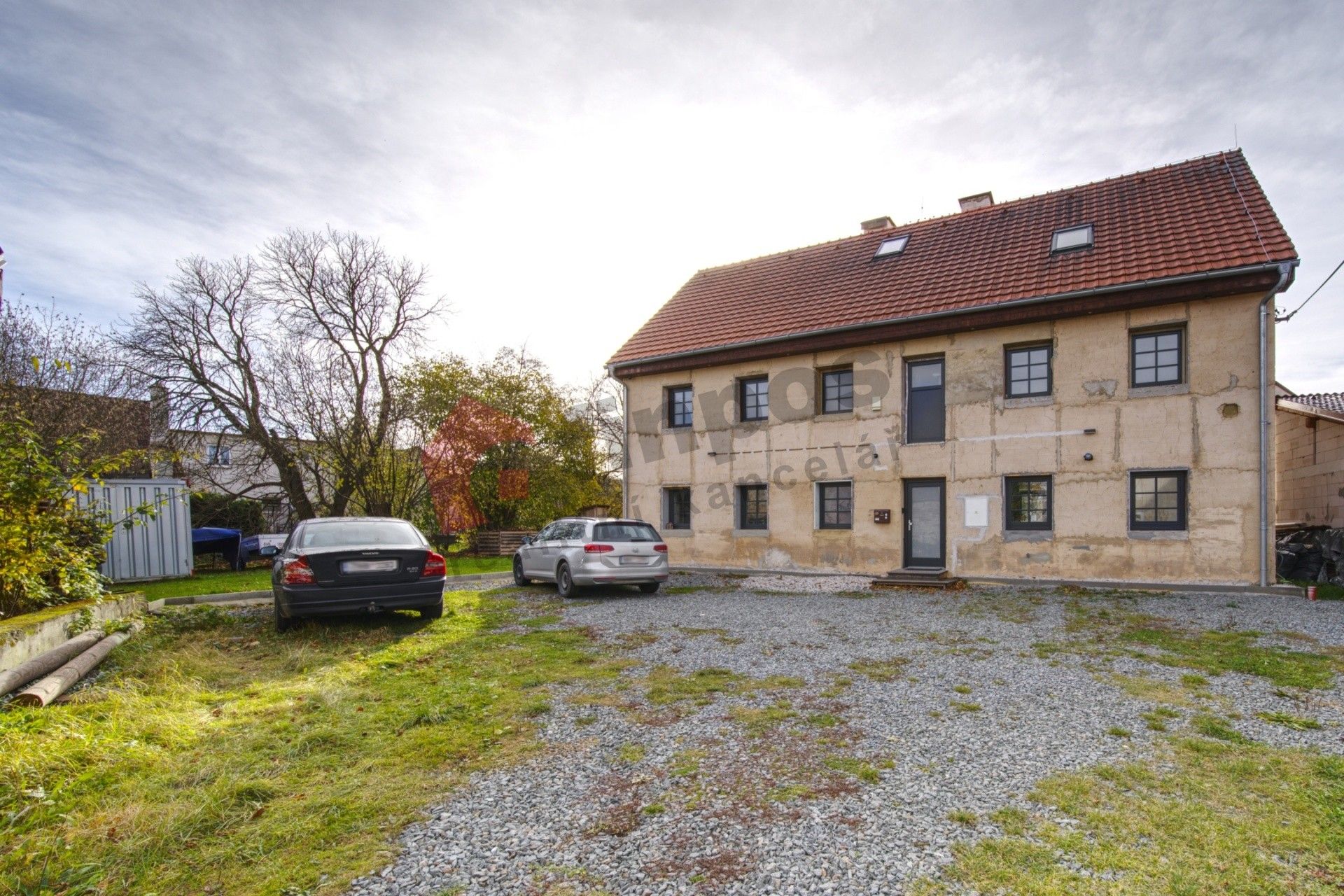 Prodej rodinný dům - Ledce, 360 m²