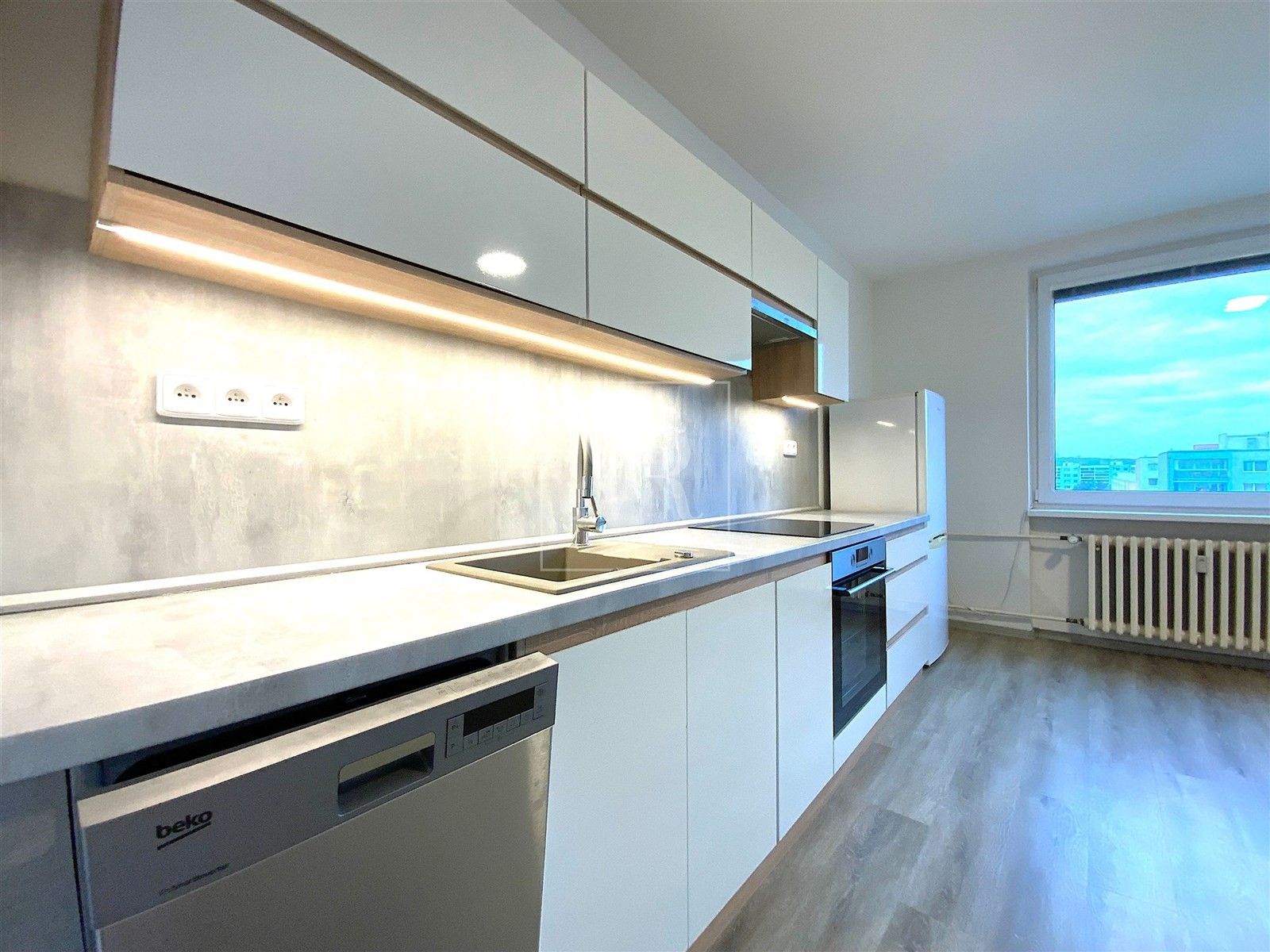 Byt 2+kk · 39 m² · Okořská 343, Praha Čimice - 4