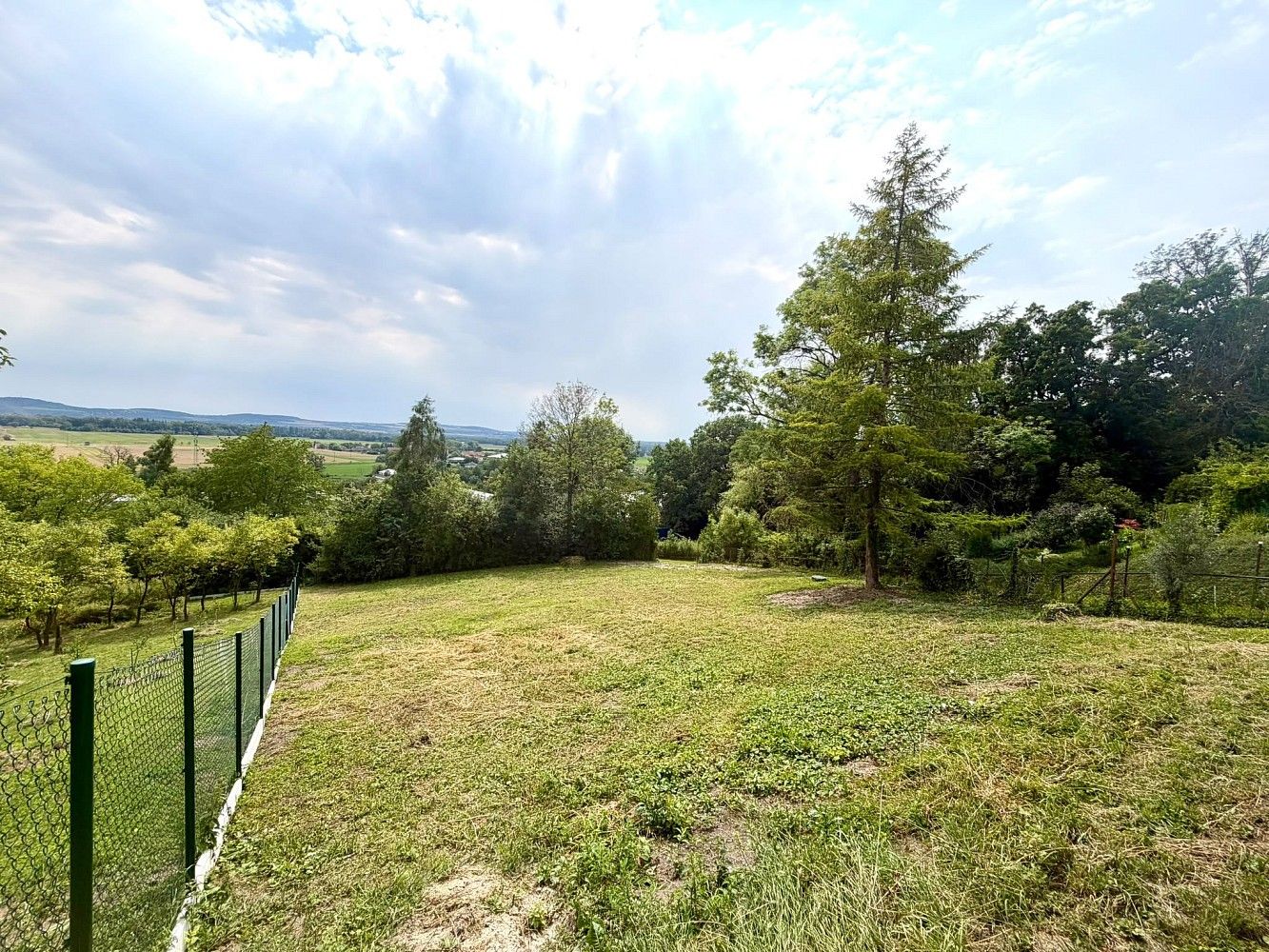 Pozemek pro bydlení, 865 m²