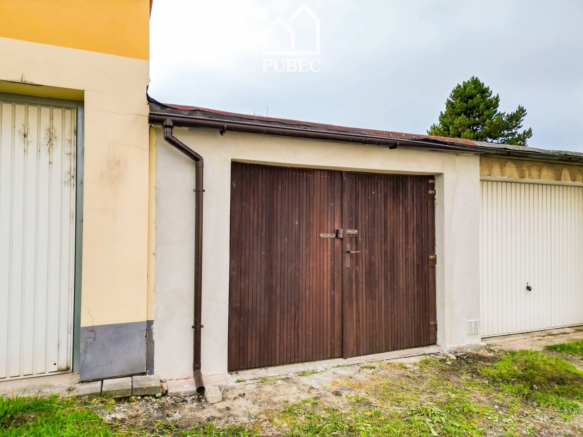 Garáž, 20 m²