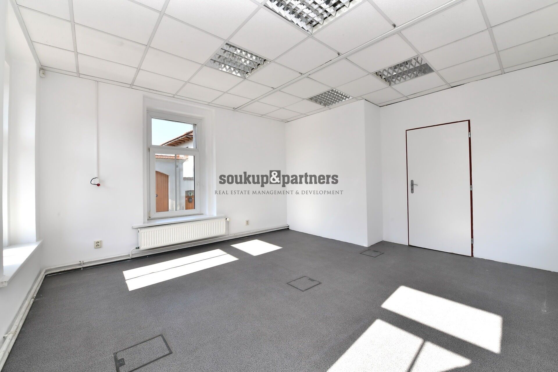 Prodej rodinný dům - Liliová, Přezletice, 250 m² - 5
