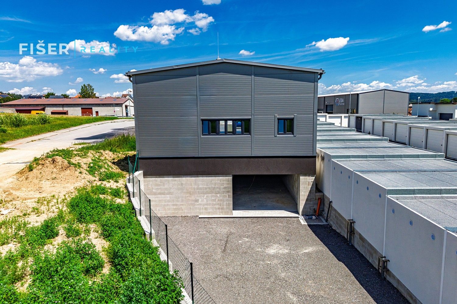 Sklady, Světlá nad Sázavou, okres Havlíčkův Brod, Kraj Vysočina, 176 m² - 1