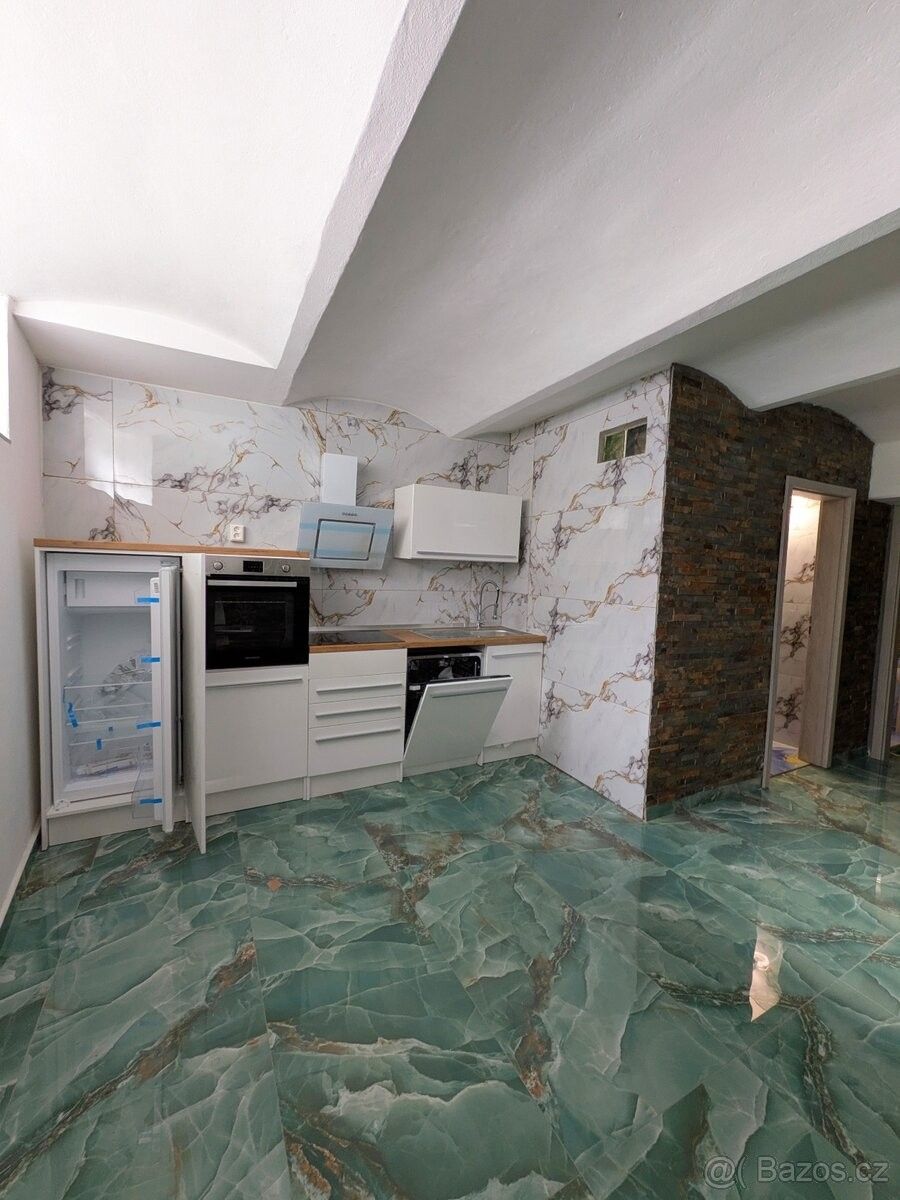 Byty, Jablonec nad Nisou, 466 01 - 2