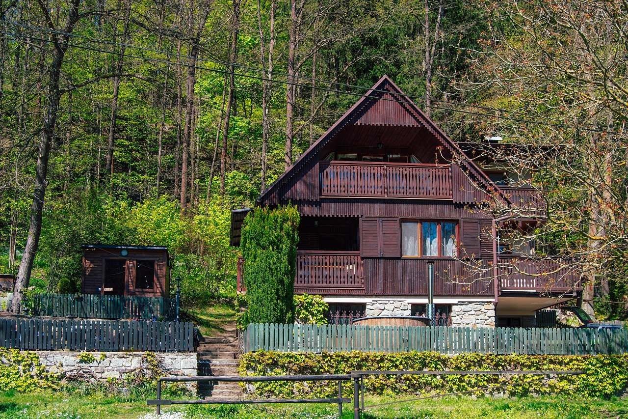Chaty, Dobronice u Bechyně - Dobronice u Bechyně, Jihočeský kraj - 2