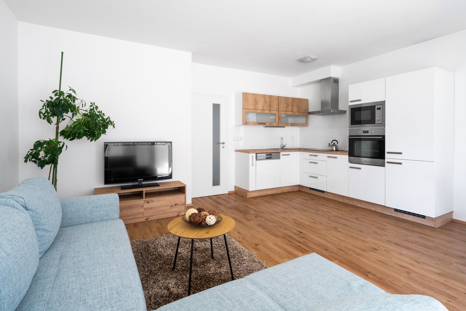 2+kk, Na Jíkalce, Plzeň, 61 m²