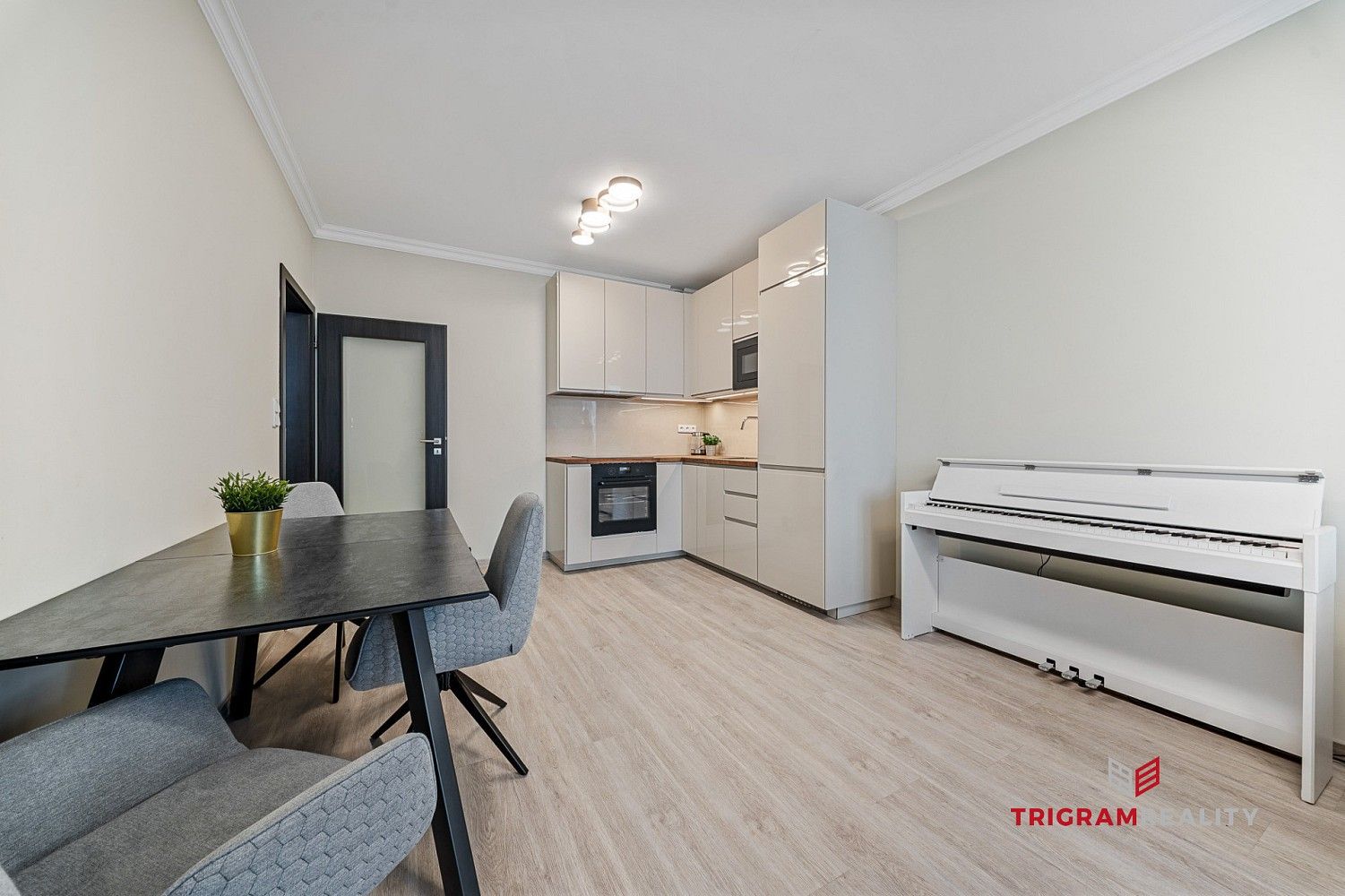 2+kk, Honzíkova, Praha 10 - Dolní Měcholupy, 54 m² - 2