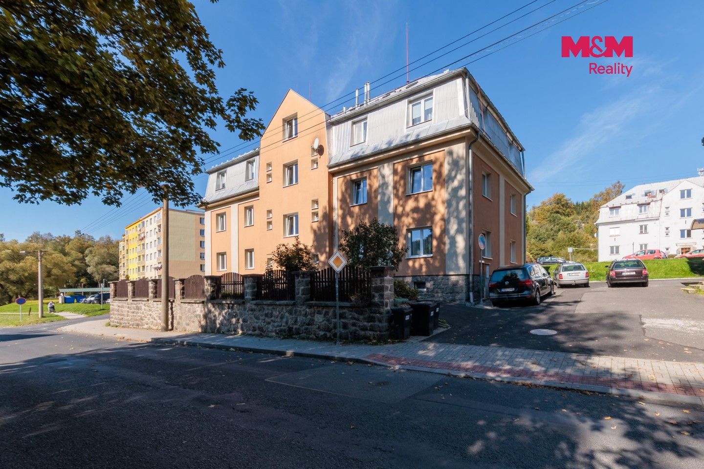 1+1, sídliště 9. května, Nejdek, 40 m² - 2