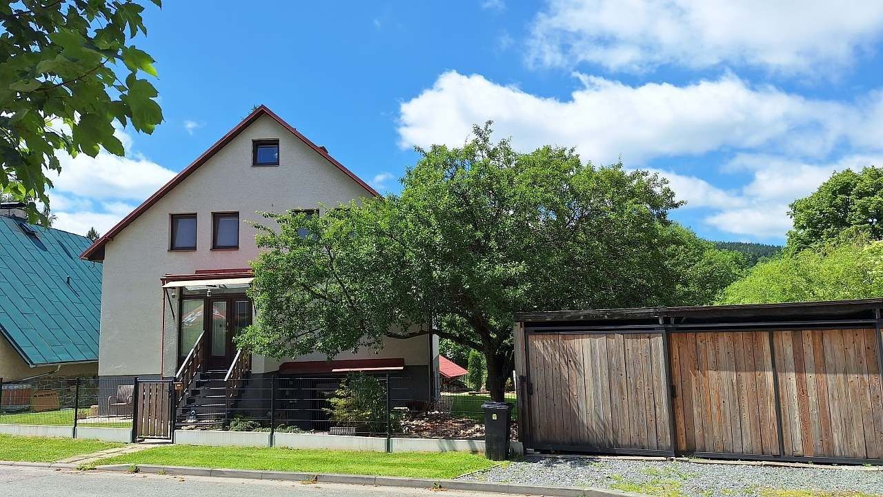 Chaty, Deštné v Orlických horách, Královéhradecký kraj - 2
