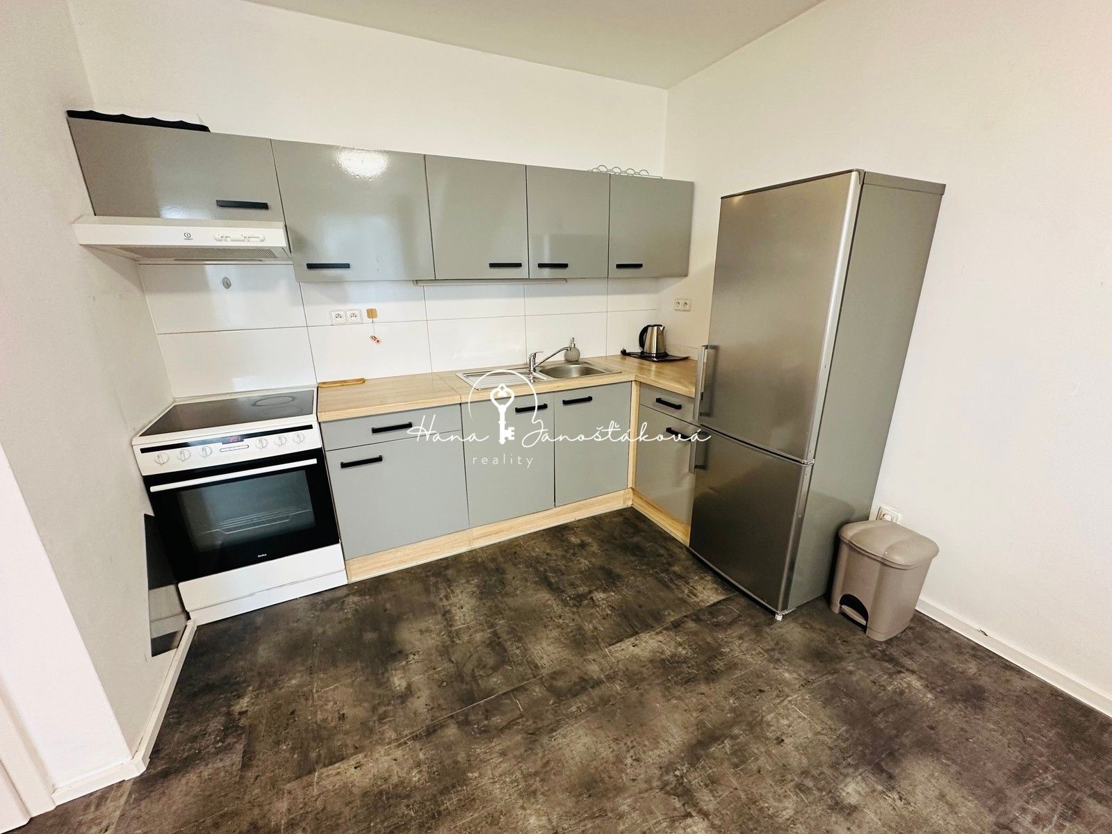 2+kk, Příčná, Boršov nad Vltavou, 55 m²