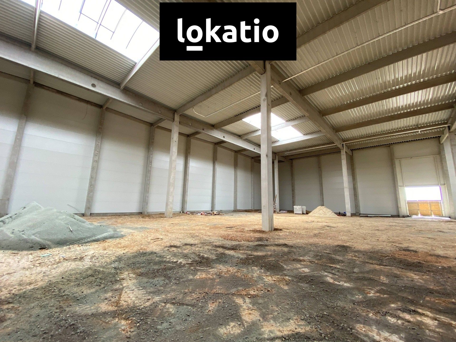 Sklady, Holubice, 3 078 m² - 1