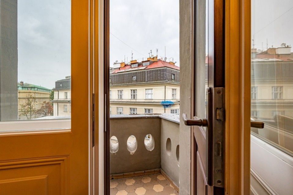 Byt 4+1 · 184 m² · Pařížská, Praha - 4