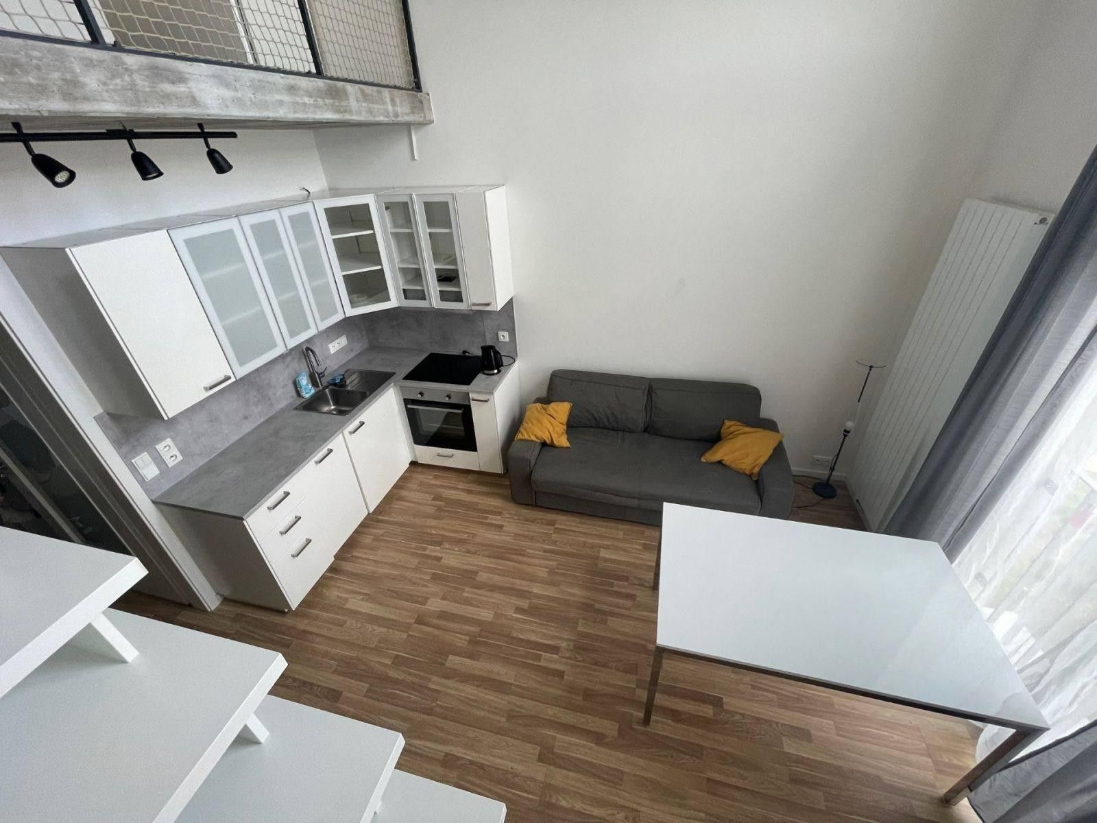 2+kk, Novovysočanská, Praha, 46 m²