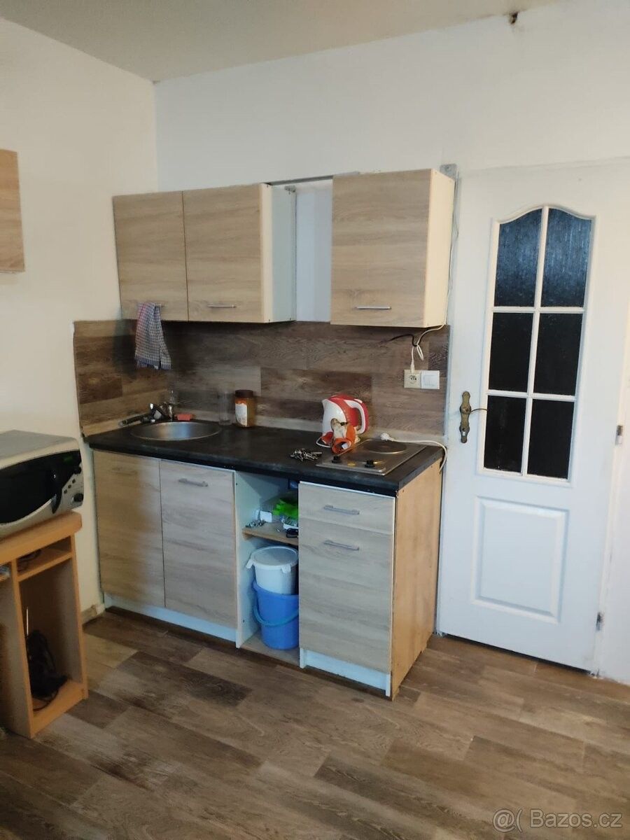 Byty, Bochov, 364 71