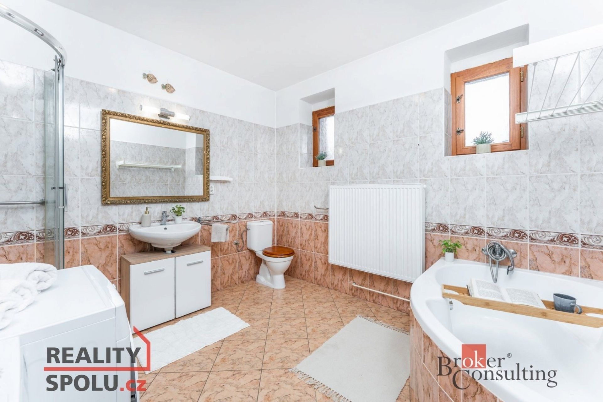 Prodej rodinný dům - 1. máje, Holice, 122 m²