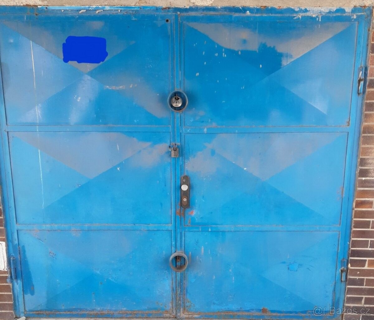 Garáže, Ostrava, 702 00