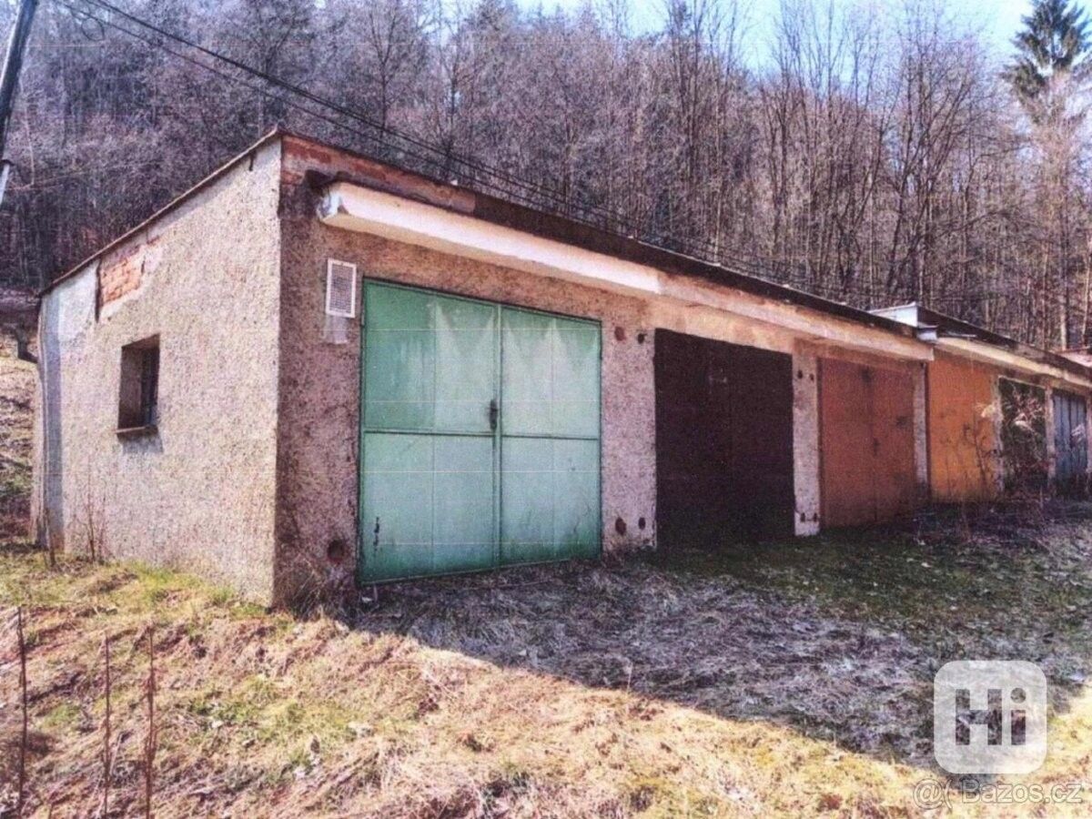 Garáže, Oskava, 788 01