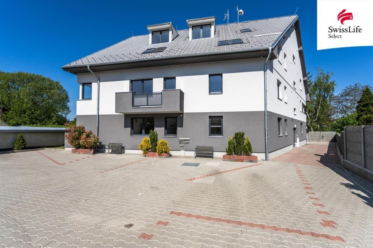 Činžovní dům · 804 m² · Břežany II - 3