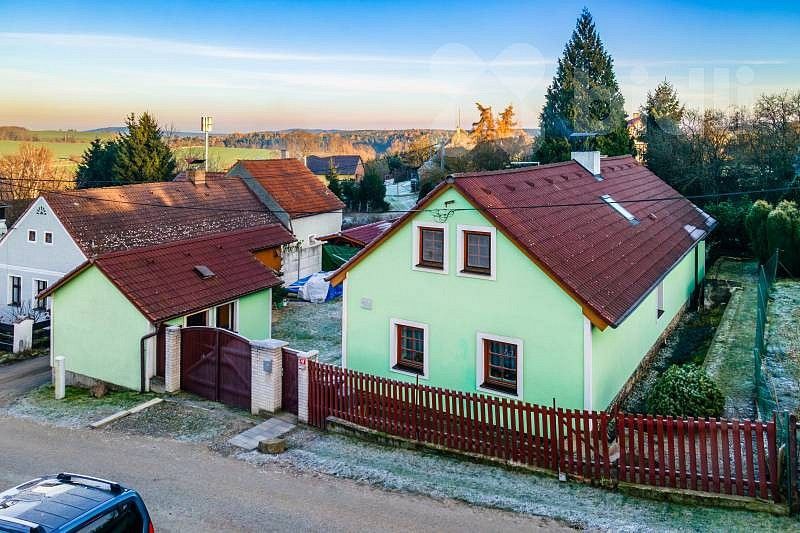 Rodinné domy, Čečovice, okres Plzeň-jih, 151 m² - 1
