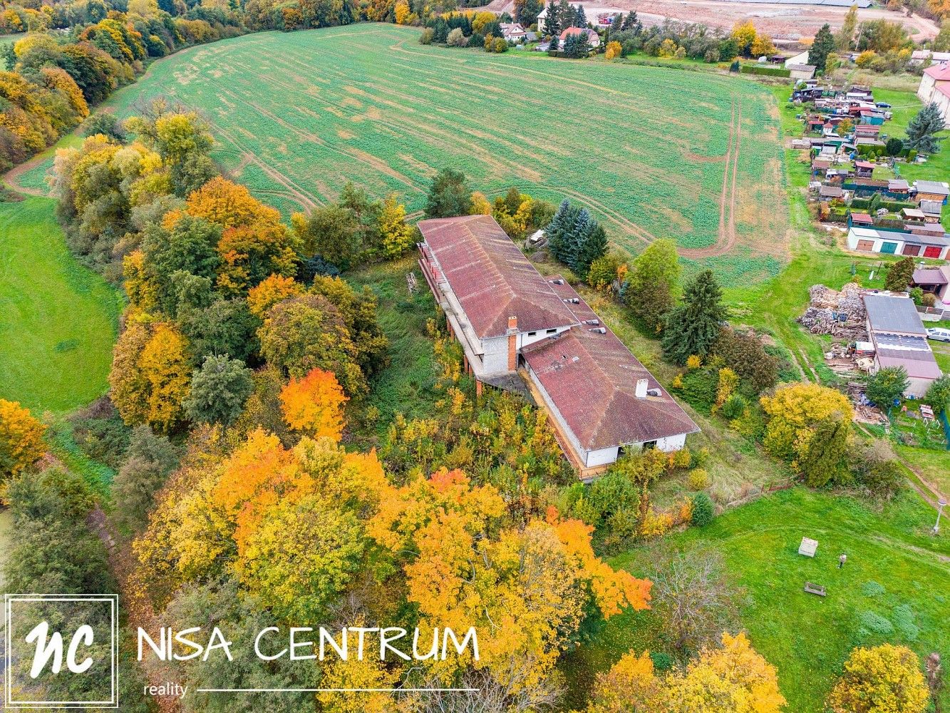 Prodej ubytovací zařízení - Petrohrad, okres Louny, 2 019 m² - 5