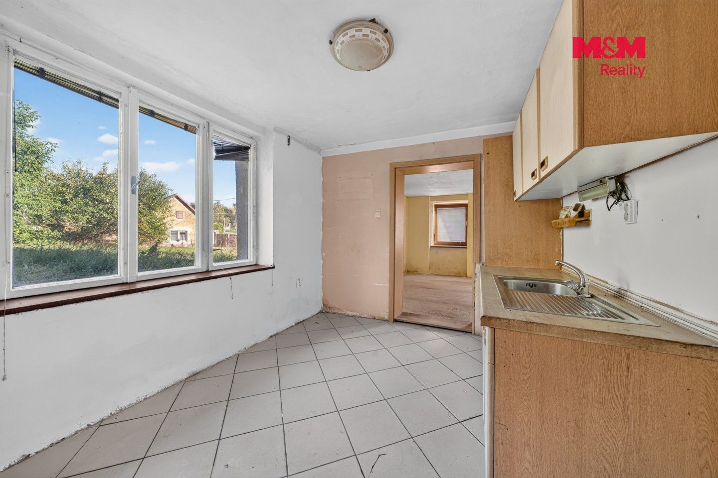 Prodej rodinný dům - Staré Hobzí, 63 m² - 2