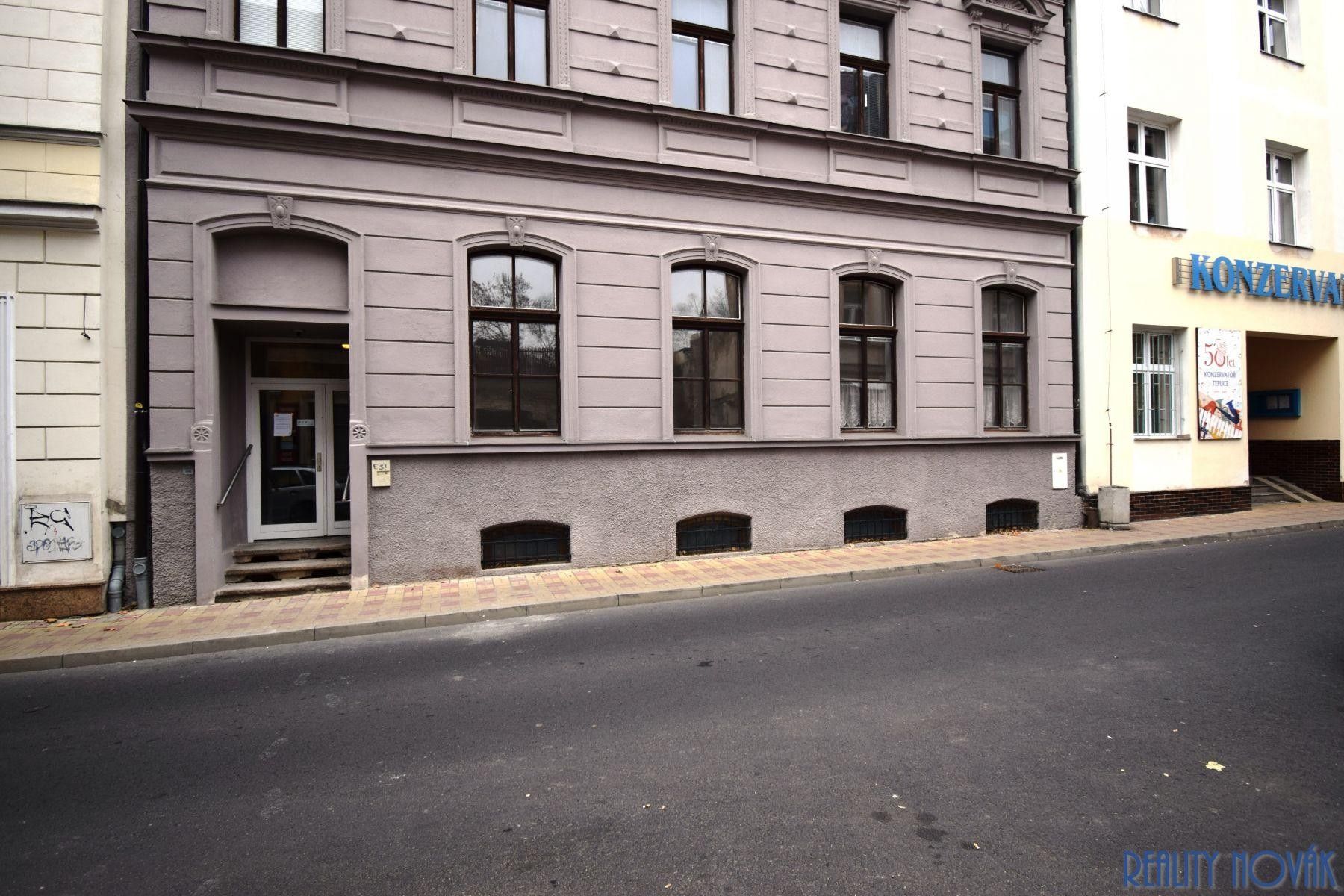 Kanceláře, Českobratrská, Teplice, 88 m²