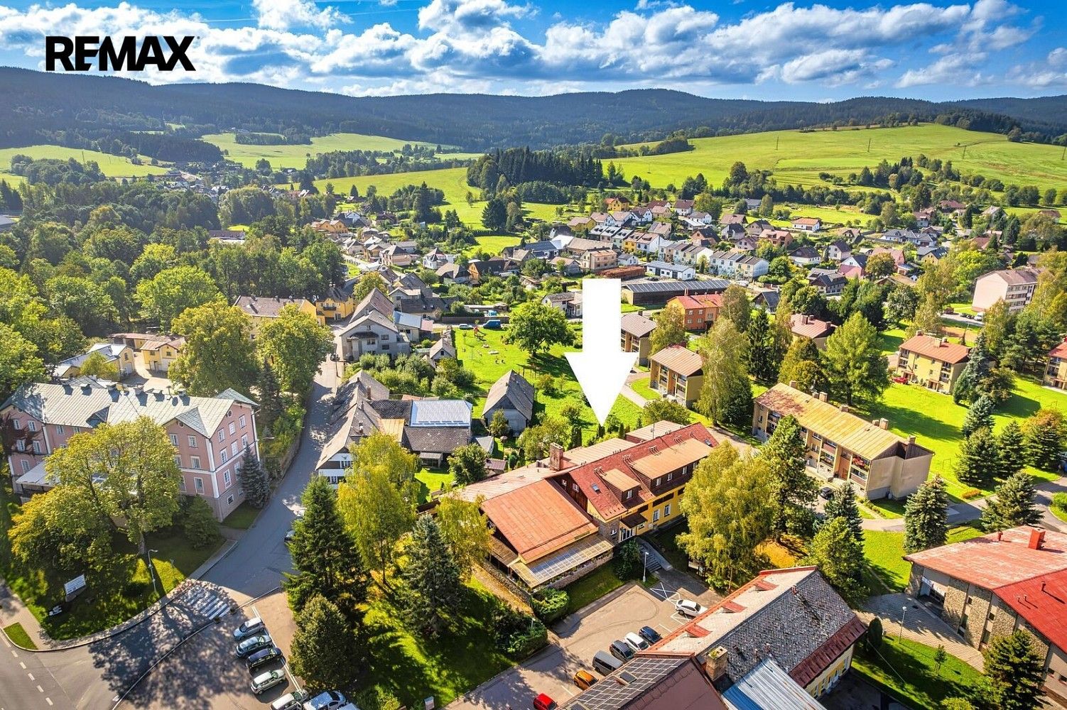 Ubytovací zařízení, Zdíkov, okres Prachatice, Jihočeský kraj, 1 600 m² - 2