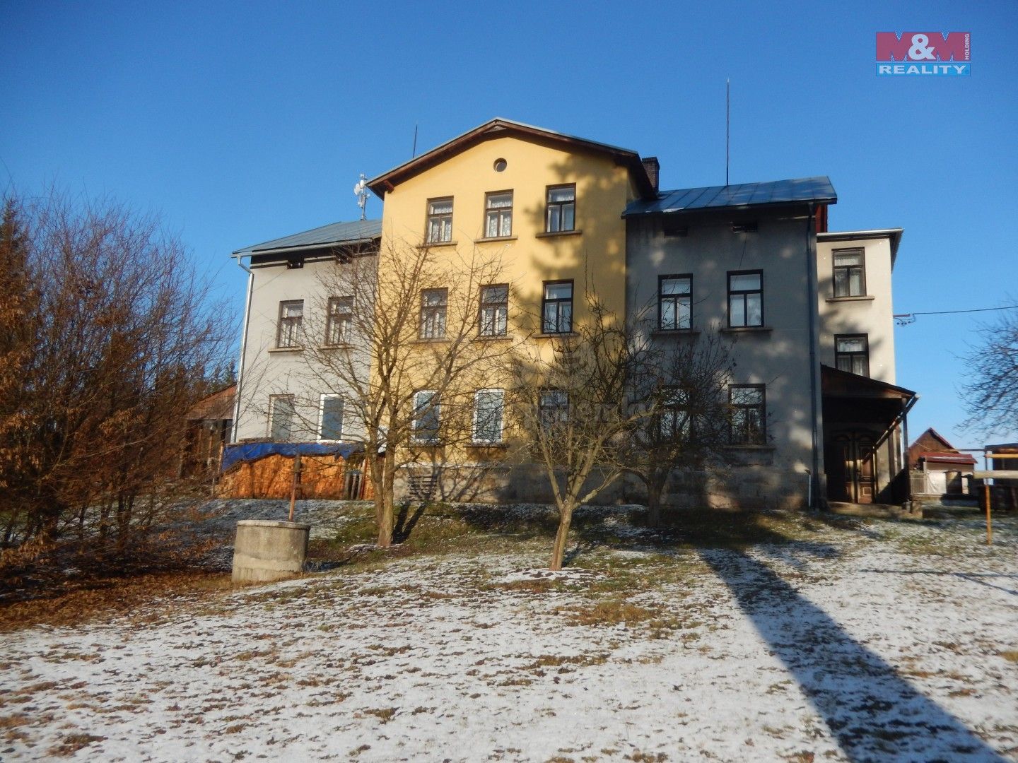 Rodinné domy, Borovnička, 323 m²