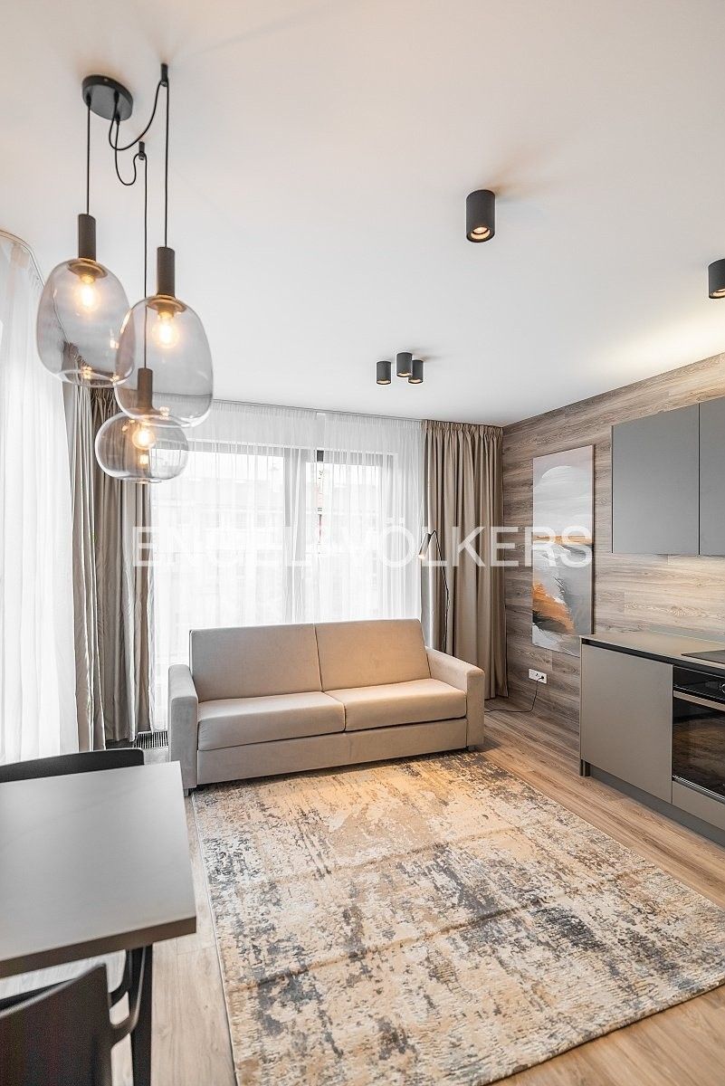 2+kk, Staropramenná 3361, Praha Smíchov, 39 m² - 1