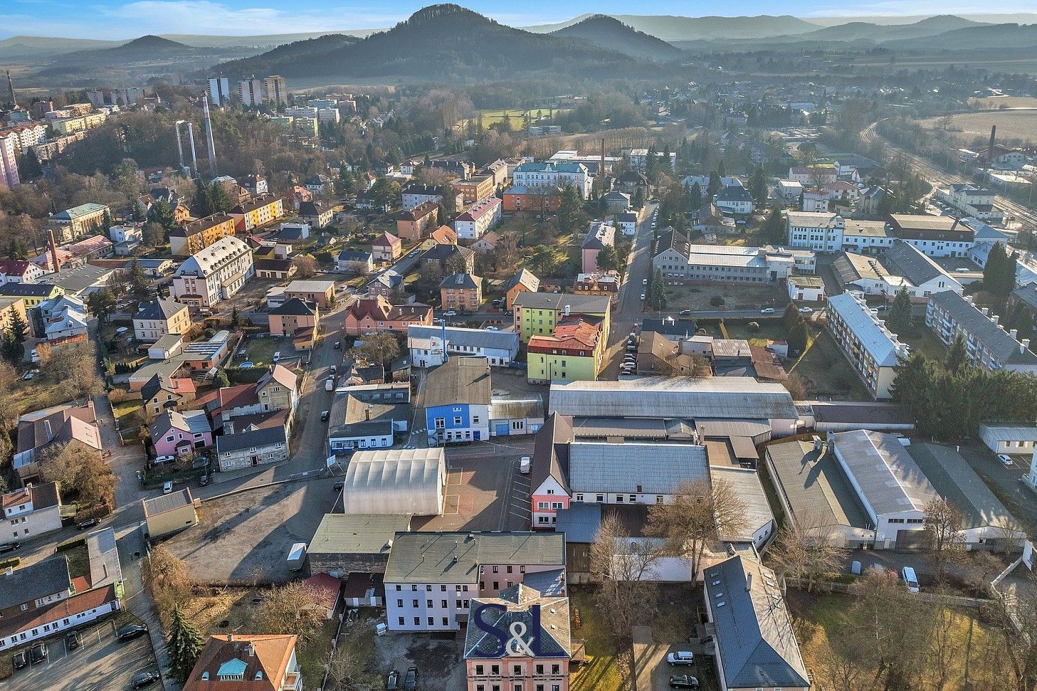 Výrobní prostory, Nový Bor, okres Česká Lípa, Liberecký kraj, 6 477 m² - 1