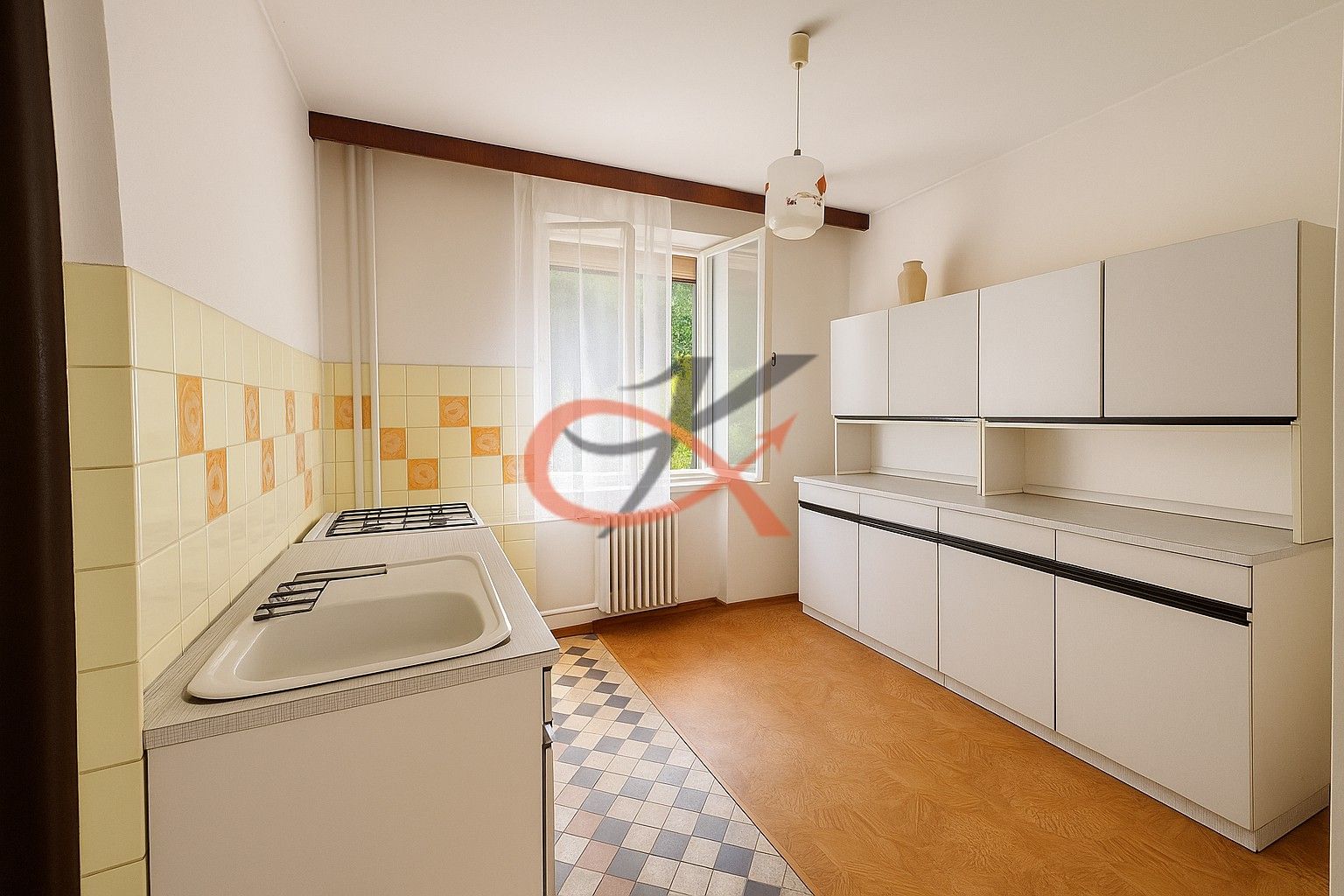 Prodej rodinný dům - Podolí, 250 m²