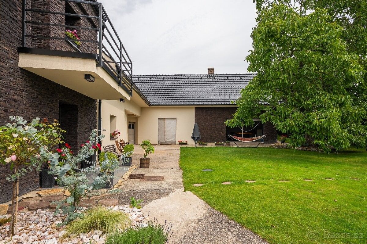 Prodej rodinný dům - Hradec Králové, 500 03