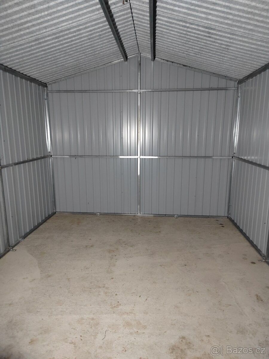 Garáže, Vyškov, 682 01