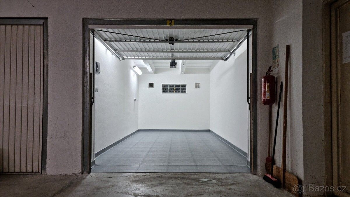 Pronájem garáž - Brno, 627 00