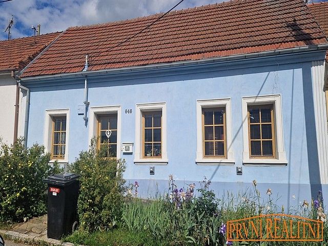 Rodinné domy, Dolní Valy, Uherský Brod, okres Uherské Hradiště, 96 m² - 1