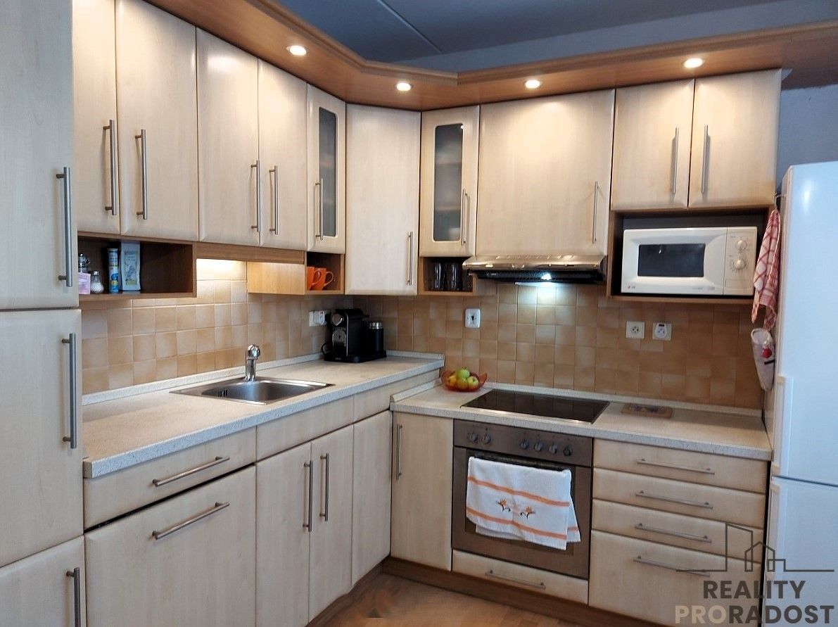 3+1, Zbudovská, Praha, 68 m²