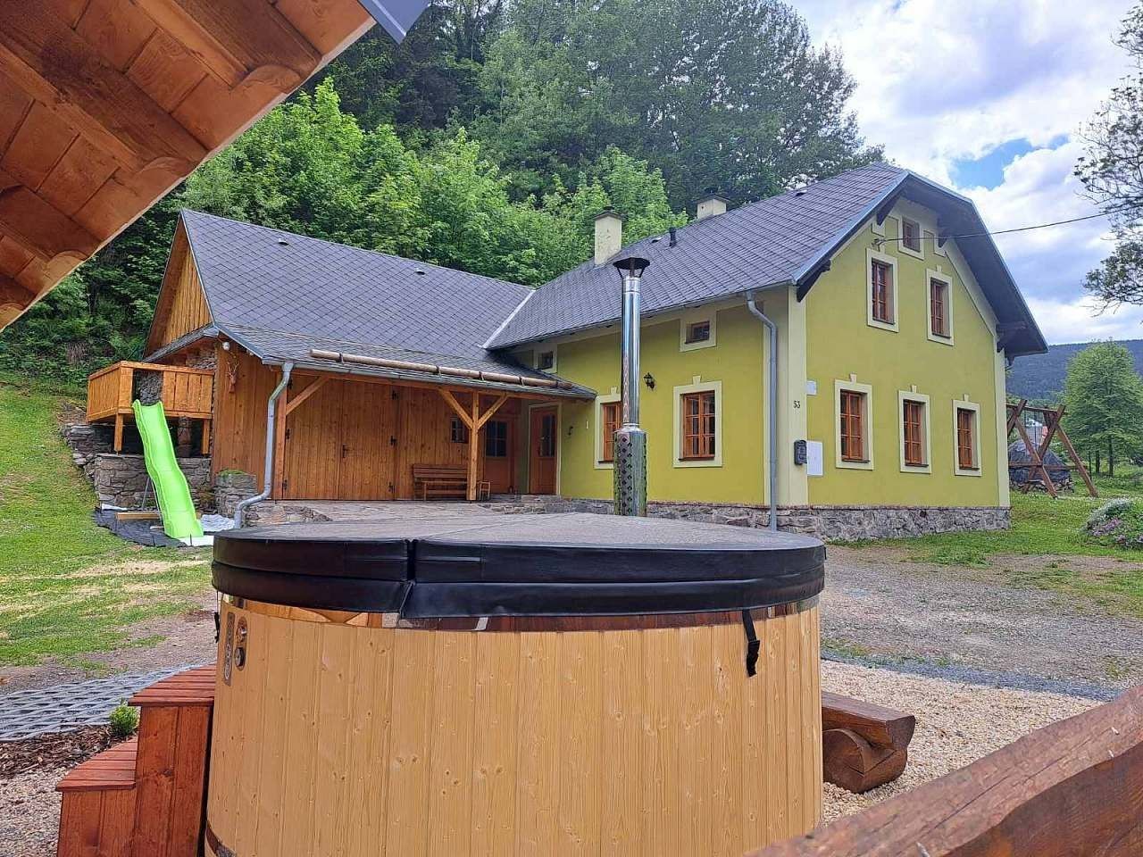 Chaty, Staré Město - Nová Seninka, Olomoucký kraj - 1