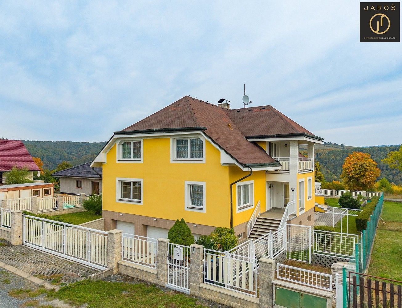Rodinné domy, Zbečno - Újezd nad Zbečnem, okres Rakovník, 465 m² - 1