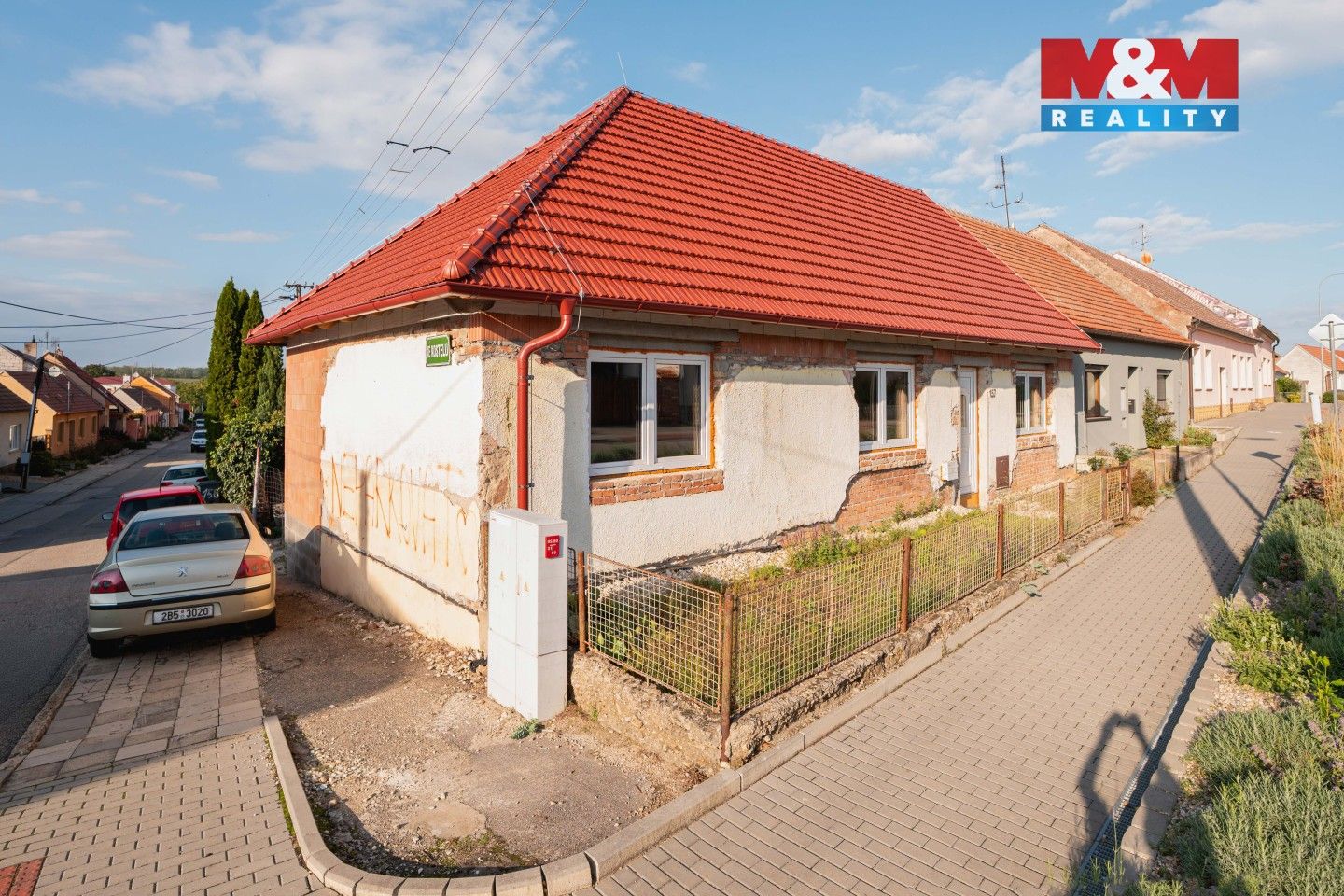 Prodej rodinný dům - Hlavní, Hlohovec, 80 m²