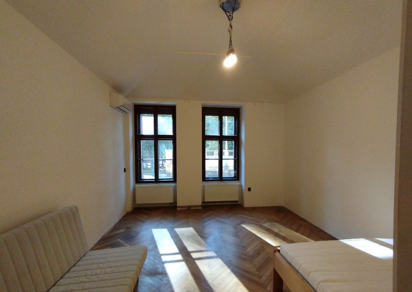 2+kk, Praha - Smíchov, Hlavní město Praha, 45 m² - 1