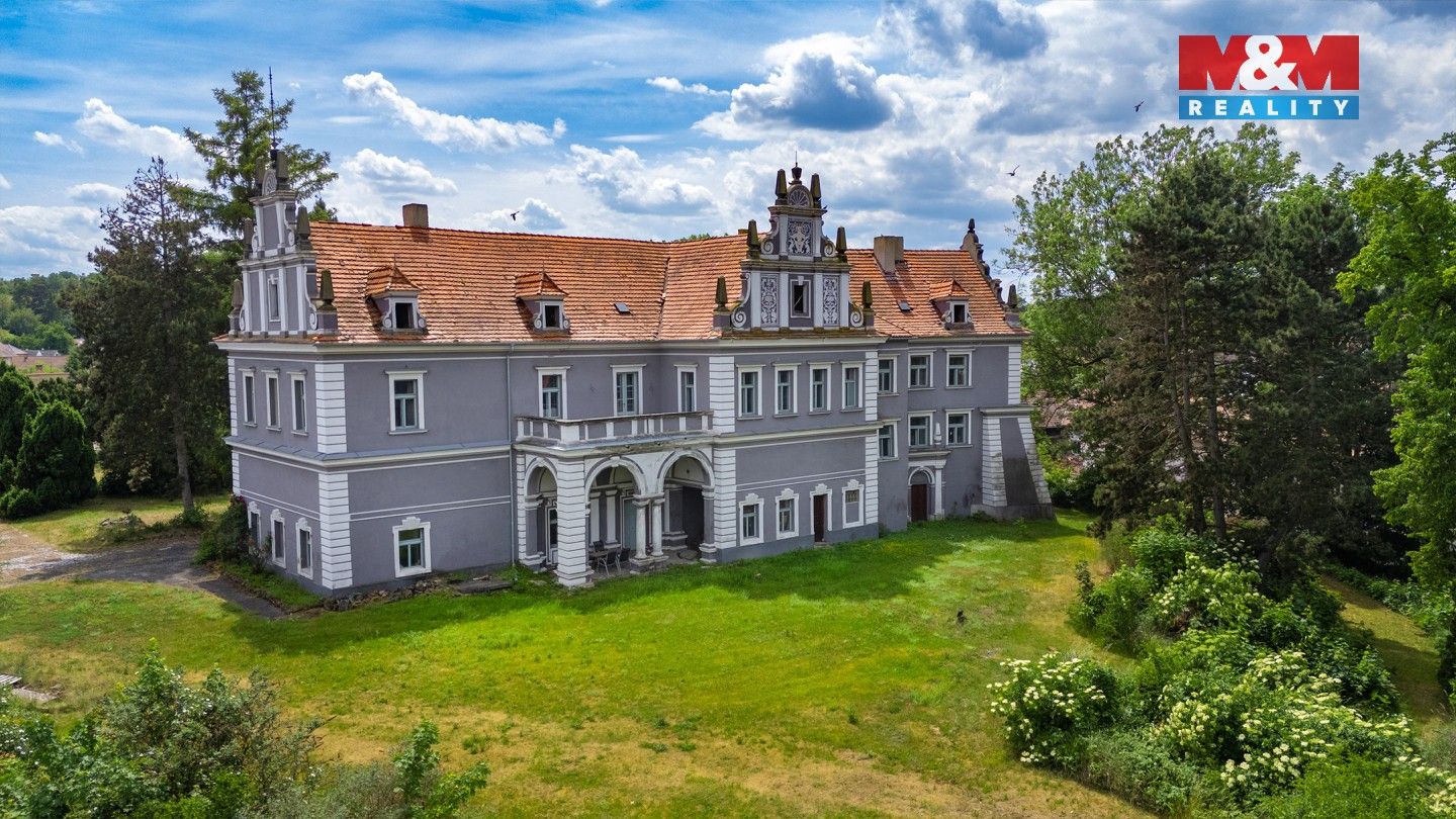 Památky, Školní, Mšené-lázně, 1 075 m² - 2