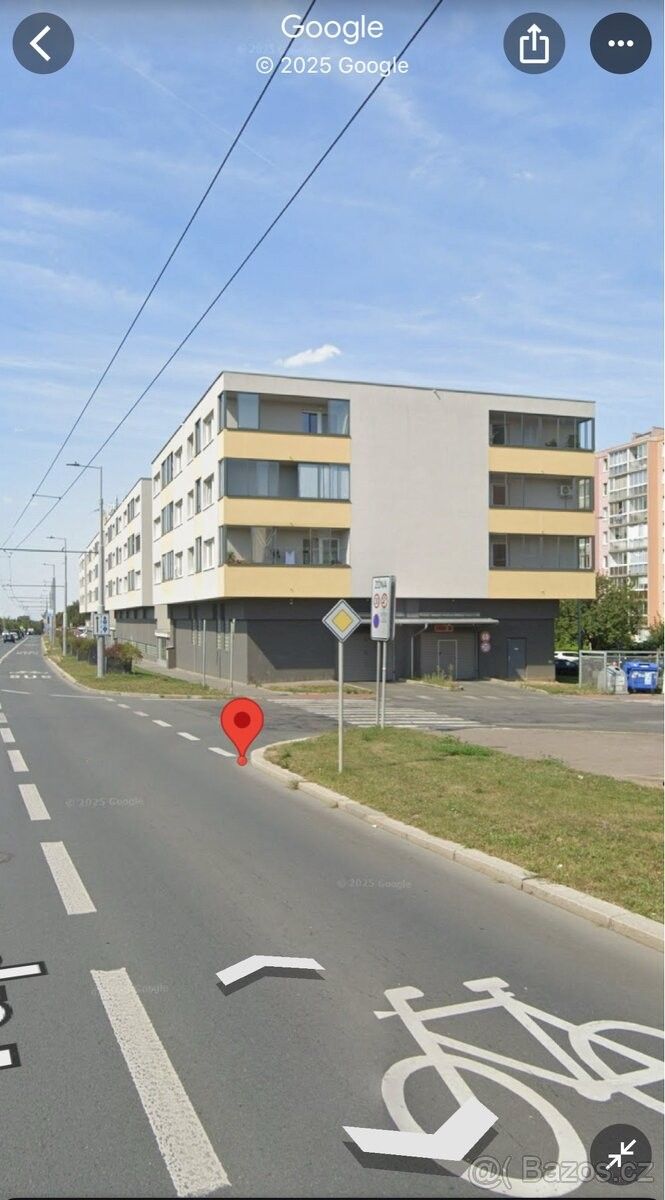 Pronájem garáž - Praha, 190 00