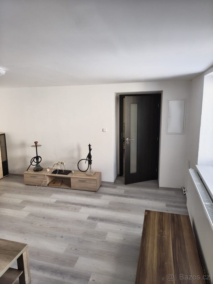 Byty, Odolena Voda, 250 70 - 1