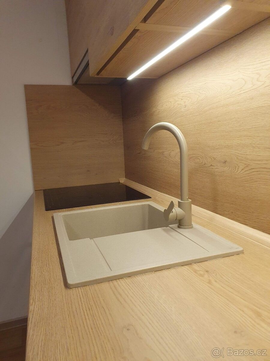 Pronájem byt - Jílové u Děčína, 407 01