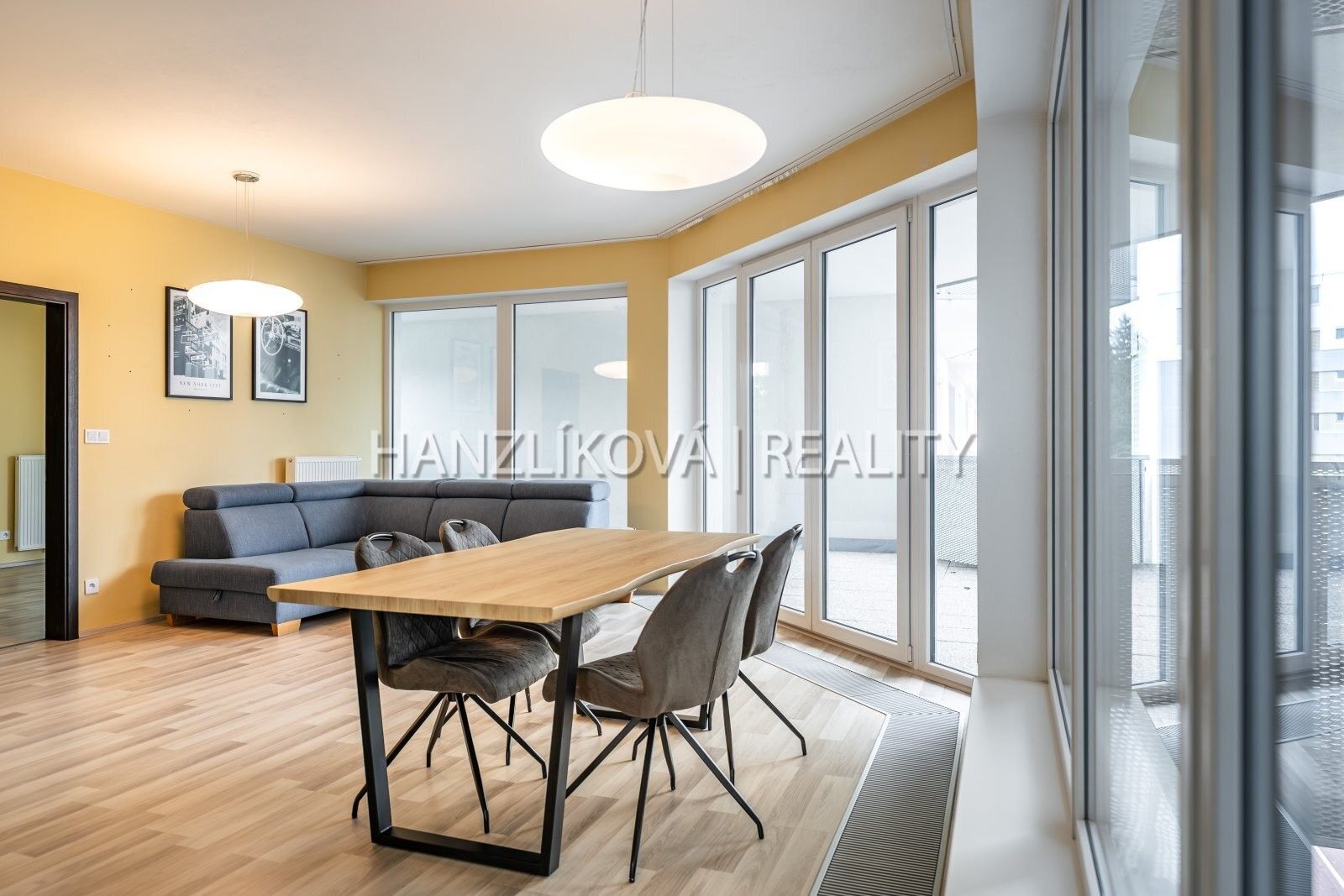 Prodej byt 3+kk - Volejbalistů, České Budějovice, 92 m²