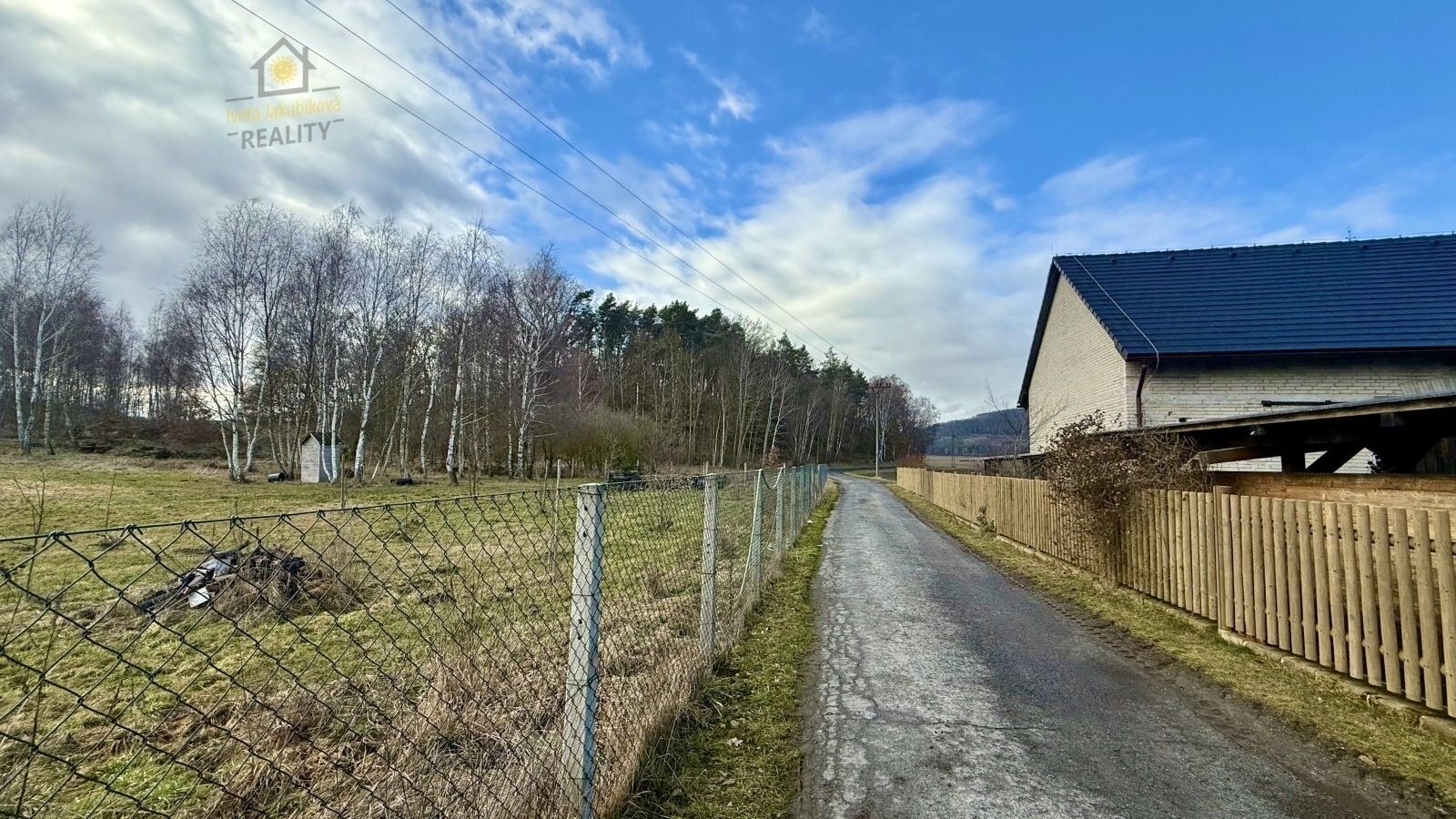 Pozemky pro bydlení, Okna, 1 m²