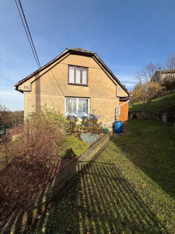 Byty, Komárov u Hořovic, 267 62